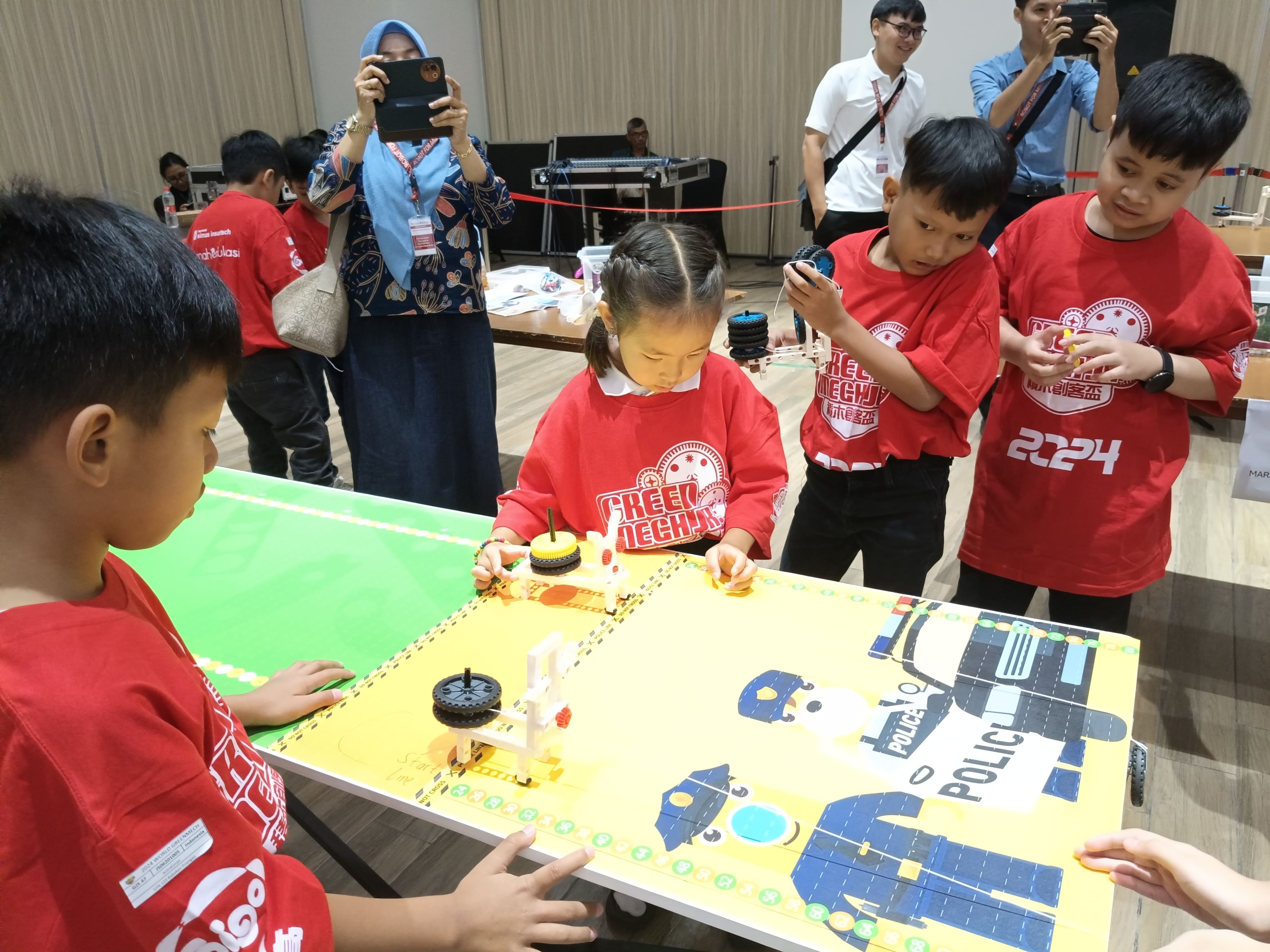 2024 科學小創客照片集 (世界賽)<br>202481516121313.jpg